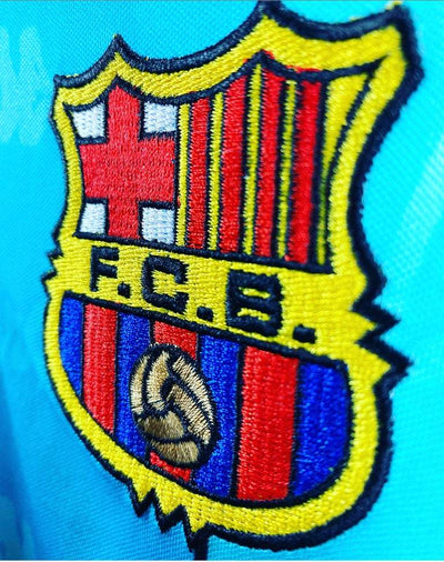 BARCELONA 1995-97 AWAY - RETRO FOOTBALL SHIRT - RONALDO 9