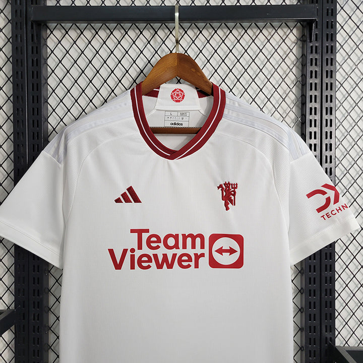 MANCHESTER UNITED 23/24 THIRD SHIRT